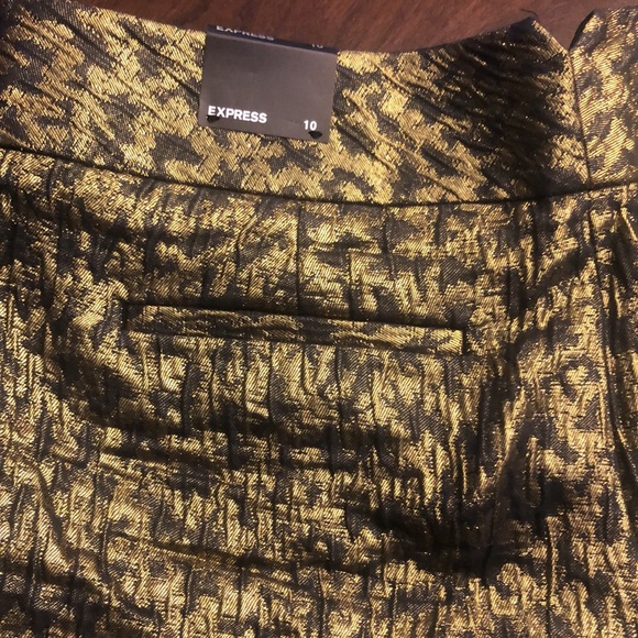 Golden Dress Shorts by Express - Picture 12 of 17